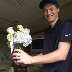 Meet your Posher, Thomas